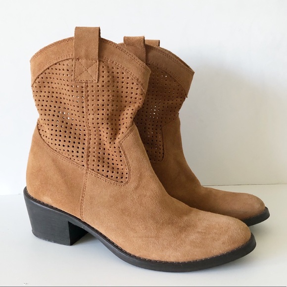 Sundance Shoes - Lavorazione Artigiana 4 Sundance Perforated Bootie